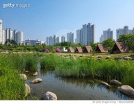 MIWA22000590 | 게티이미지코리아 | 경기도김포시한강신도시(호수공원) Rights-Managed 이미지