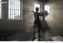 1401747595 | 게티이미지코리아 | Silhouette of one muscular man training in the gym Royalty-Free 이미지