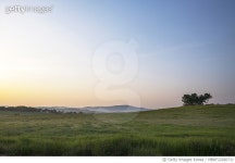 MBRF22020711 | 게티이미지코리아 | 경기도 안성목장,일출 Royalty-Free 이미지