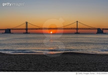 PHD23000004 | 게티이미지코리아 | 부산 광안대교 일출, 부산시 수영구 광안동 Rights-Managed 이미지