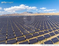 1659327026 | 게티이미지코리아 | Solar power station in the Tibetan Plateau Royalty-Free 이미지