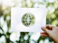 Free Public Domain CC0 Image: Hand Holding A Cut Out Of The Planet Picture. Image: 87323272