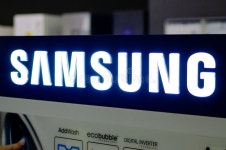 Samsung Editorial Images: Over 38,513 Stock Photos - Dreamstime Samsung Editorial Images: Over 38,513  Stock Photos - Dreamstime