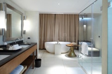 Modern Comfortable Hotel Room Stock Image - Image of luxury, sleeping: 14709455