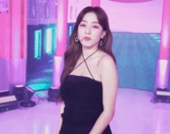 전체 게시판 - 트와이스 지효 이번활동 미모 노래 춤 3박자