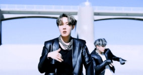 호비플에 정스카 악개 힘차게 등장🦁🖤 - 방탄소년단(BTS) 카테고리 호비플에 정스카 악개 힘차게 등장&#x1f981;&#x1f5a4; - 방탄소년단... 