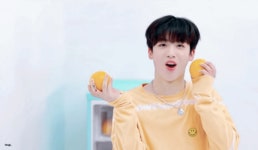 오늘 노모어 100일이야❤ - 김요한 카테고리