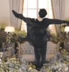방탄 지민 몸선 진짜 예쁘다 - 케이돌토크 카테고리