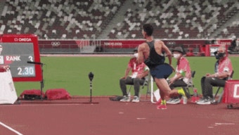 한국 선수 우상혁, 2024 파리 올림픽 높이뛰기 결선 진출! 스마일 점퍼의 자부심