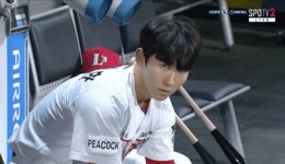 전체 게시판 - ૮₍ •‿• ₎ა ｡o { 이 모 들 저 진 짜 닮 지 않 았 나 요 }