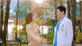 전체 게시판 - 익준이 이때 움찔한것도 셍각나더라