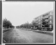 [Street in residential area, Kansas City, Missouri] / Anderson, K.C. | Library of Congress [Street in residential area, Kansas... 