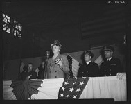 Swayze, manager, Linden plant, General Motors, Inc.; Mrs.... Swayze, manager, Linden plant, General Motors, Inc.; Mrs. Eleanor... 