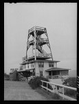 New Englanders do a thriving business off the view. Greenfield, Massachusetts | Library of Congress New Englanders do a thriving... 