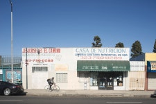 [7316 S. Broadway, Los Angeles, 2018] | Library of Congress [7316 S. Broadway, Los Angeles, 2018]