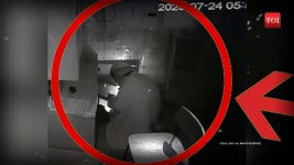 theft: Dominos ex- manager steals money from Dominos Pizza in Noida | Viral Videos - Times of India Videos