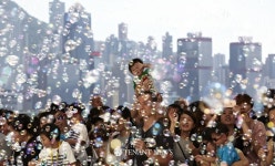 홍콩 ‘하버 시티’, 쇼핑시설과 예술의 만남으로 집객 UP - TENANT news