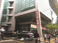 부산 서면 피에스타, 지역 최대 스타벅스 유치한다 - TENANT news