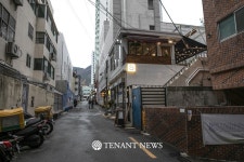 골목 상권이 뜬다. 부산 전리단길, 해리단길 - TENANT news