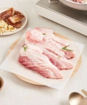 [설성목장] 제주 설성한돈 흑돼지 앞다리 벌집 구이 400g - 현대식품관 [설성목장] 제주 설성한돈 흑돼지 앞다리 벌집 구이 400g