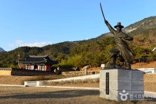 운강 이강년기념관 - 경상북도 문경시 - 가볼만한곳 - 관광지랭킹