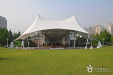 First Suwon Outdoor Concert Hall (수원 제1야외음악당) - Korea Tour Ranking