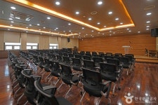 홍주문화회관 문화 정보와 주변 관광 명소 및 근처 맛집 여행 정보
