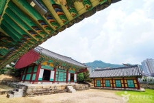 김해향교 - 경상남도 김해시 - 가볼만한곳 - 관광지랭킹