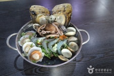 소나무식당2호점 - 인천광역시 중구 - 가볼만한곳 - 관광지랭킹