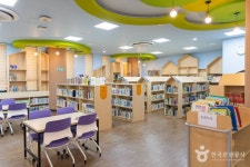 유성도서관 문화 정보와 주변 관광 명소 및 근처 맛집 여행 정보