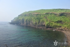 Geommeolle Beach (검멀레해변) - 관광지랭킹