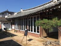 PNB(주)풍년제과 한옥마을1호점 - 전북특별자치도 전주시 완산구 - 가볼만한곳 - 관광지랭킹