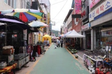 영동장 (4, 9일) (2026) - 충청북도 영동군 가볼만한곳 - 관광지랭킹