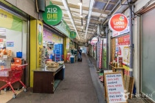 봉일시장 쇼핑 정보와 주변 관광 명소 및 근처 맛집 여행 정보