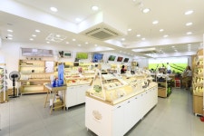 Innisfree Busan National University Branch [Korea Quality] / 이니스프리 부산대점 [한국관광 품질인증] - 관광지랭킹