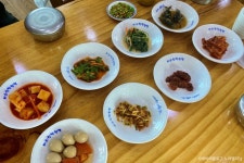 고향식당 (2026) - 전남광주통합특별시 신안군 가볼만한곳 - 관광지랭킹
