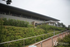 산청 한의학박물관 - 경상남도 산청군 - 가볼만한곳 - 관광지랭킹