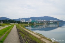 한강시민공원삼패지구물놀이장 레저스포츠 정보와 주변 관광 명소 및 근처 맛집 여행 정보