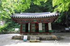 Gochang Dosoram Hermitage (도솔암(고창)) - 관광지랭킹