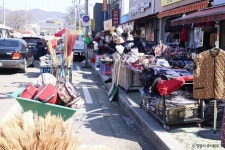 삼랑진송지시장 쇼핑 정보와 주변 관광 명소 및 근처 맛집 여행 정보