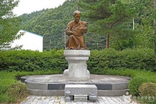 故박정렬여사 추모공원 - 강원특별자치도 홍천군 - 가볼만한곳 - 관광지랭킹