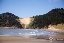 우이도 돈목해수욕장 - 전라남도 신안군 - 가볼만한곳 - 관광지랭킹