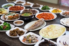 한성식당 음식점 정보와 주변 관광 명소 및 근처 맛집 여행 정보