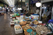 Sinpo International Market (신포국제시장) - 관광지랭킹