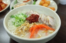 Samdae Guksuhoegwan (삼대국수회관) - Korea Tour Ranking