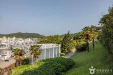 남망산 조각공원 - 경상남도 통영시 - 가볼만한곳 - 관광지랭킹