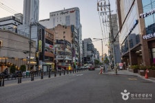 비알던킨도너츠김해공항국내선 | 여행지 정보 < 여행정보 | 김해국제공항(국문) 여행지 정보