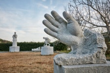 Keumkuwon Sculpture Park (금구원야외조각미술관) - 관광지랭킹