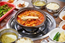 영일식육식당 (2026) - 경상북도 포항시 북구 가볼만한곳 - 관광지랭킹