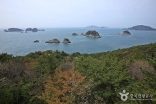 마을을 한눈에 담는 집 - 경상남도 통영시 - 가볼만한곳 - 관광지랭킹